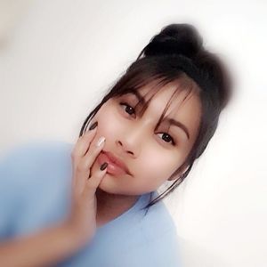 Meet your Posher, Marina